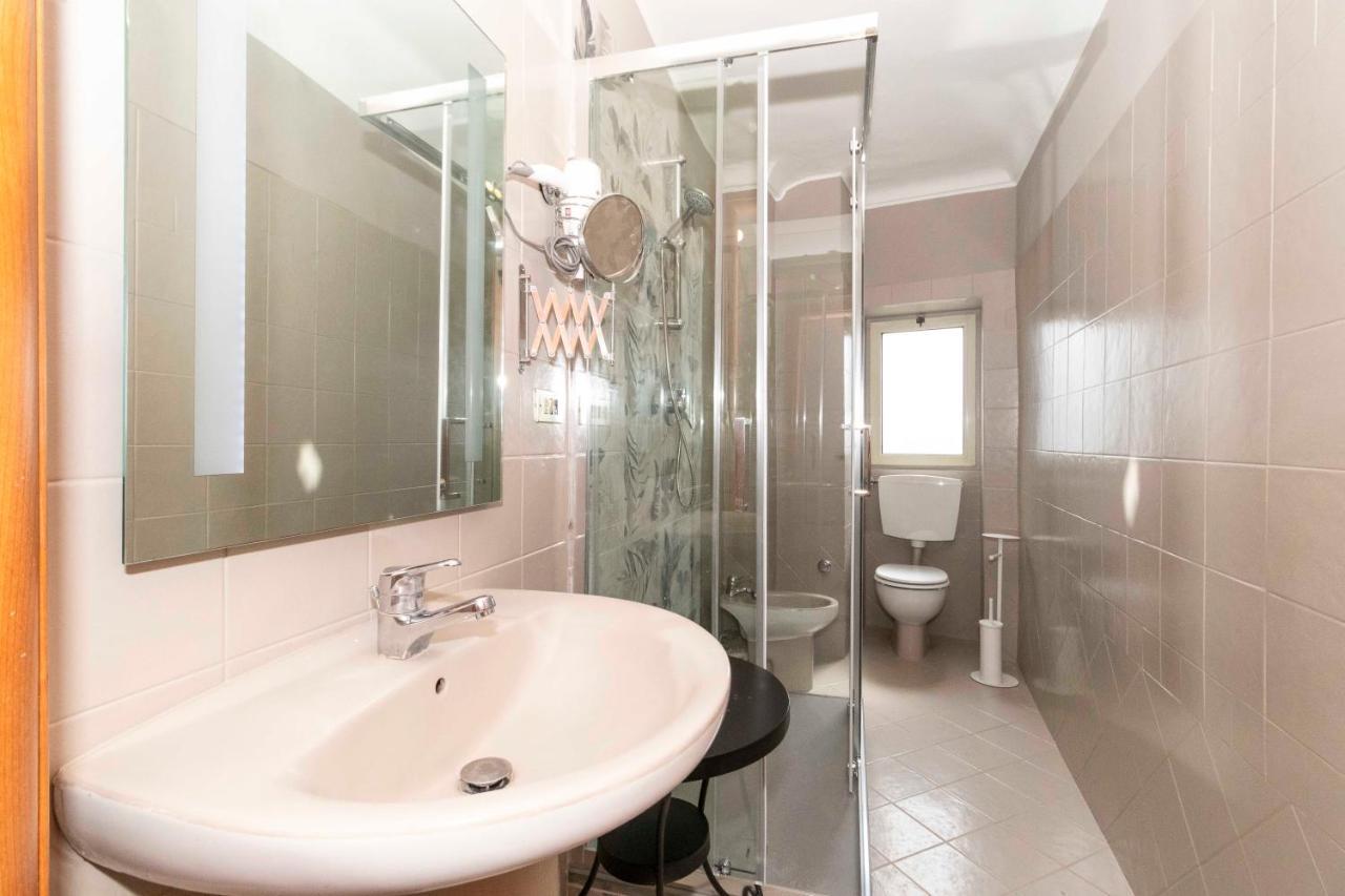 San Salvario Apt With Balcony Turim Exterior foto