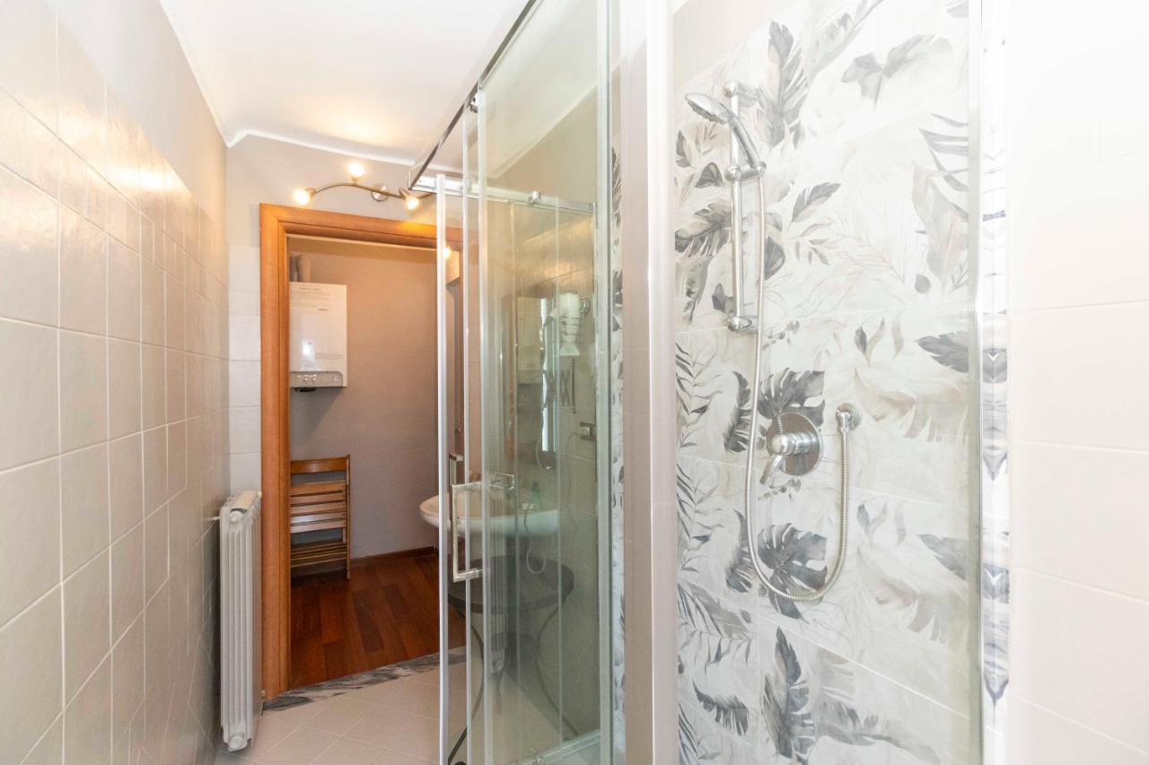 San Salvario Apt With Balcony Turim Exterior foto